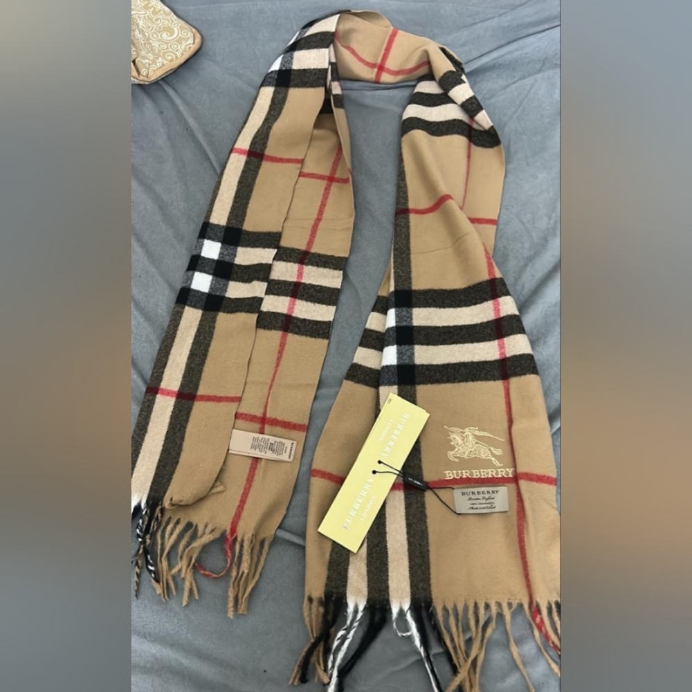 Burberry scarf
